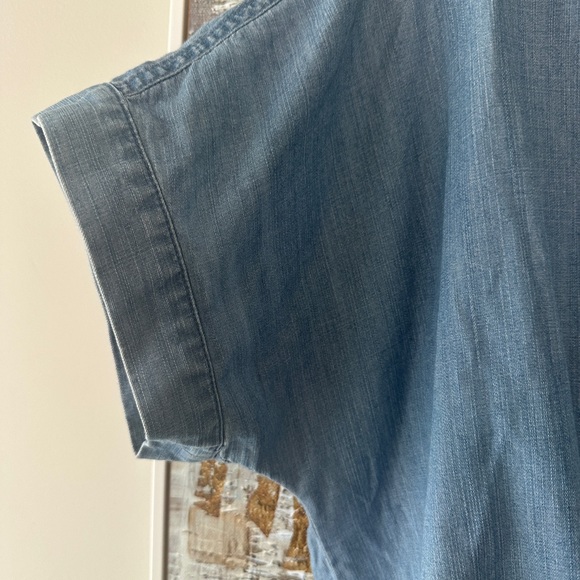 Madewell chambray short sleeve button down - Picture 6 of 6
